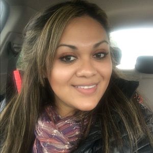 Meet your Posher, Vanessa